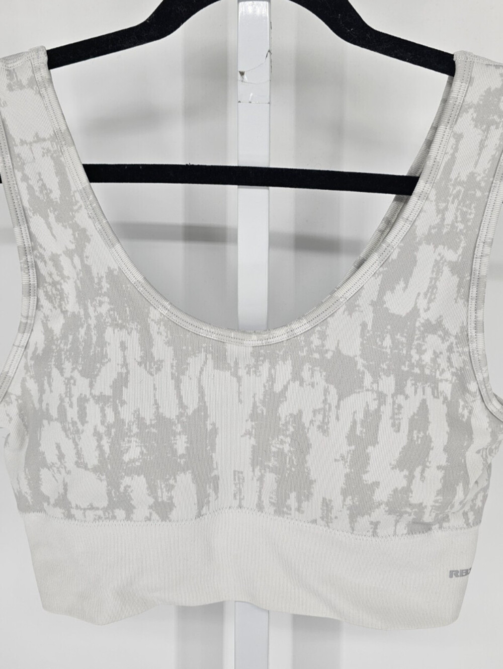RBX Womens Sz L Medium Impact Sports Bra White Gray Abstract Print